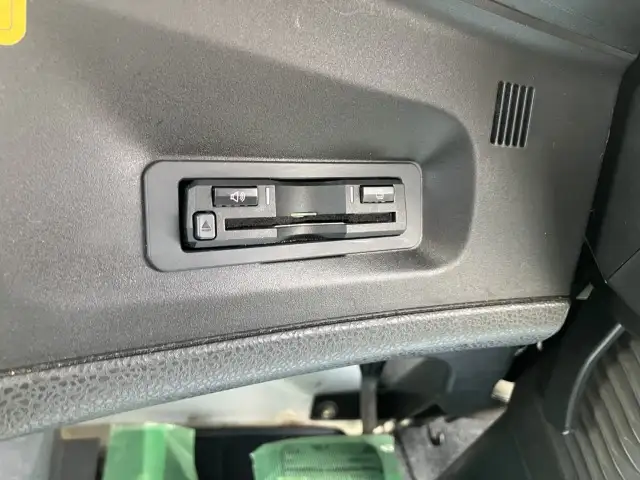 ☆車検付き(R7.11.21)☆ 平成30年 いすゞ トラクタ ダンプPTO付(レバー、タンク有) D尺 ハイルーフ 420馬力 MT 第五輪:11,500㎏ 距離:13万㎞の画像46