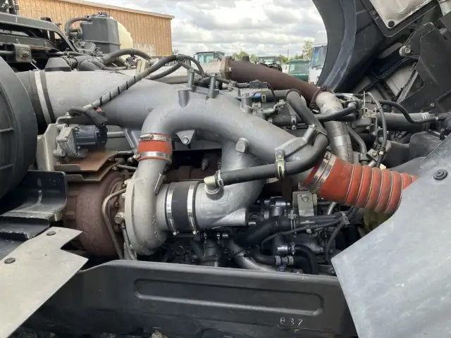 ☆車検付き(R7.11.21)☆ 平成30年 いすゞ トラクタ ダンプPTO付(レバー、タンク有) D尺 ハイルーフ 420馬力 MT 第五輪:11,500㎏ 距離:13万㎞の画像49