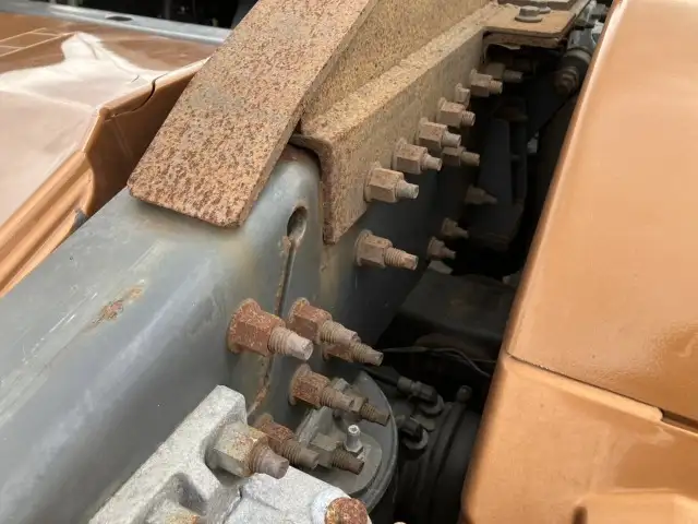 平成30年 ボルボ トラクタ 中間尺 エアロ付き スライドカプラー デフロック 440馬力 AT 第五輪:11,500㎏ 距離:55万㎞の画像17