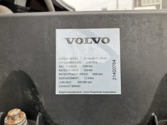 平成30年 ボルボ トラクタ 中間尺 エアロ付き スライドカプラー デフロック 440馬力 AT 第五輪:11,500㎏ 距離:55万㎞の画像49