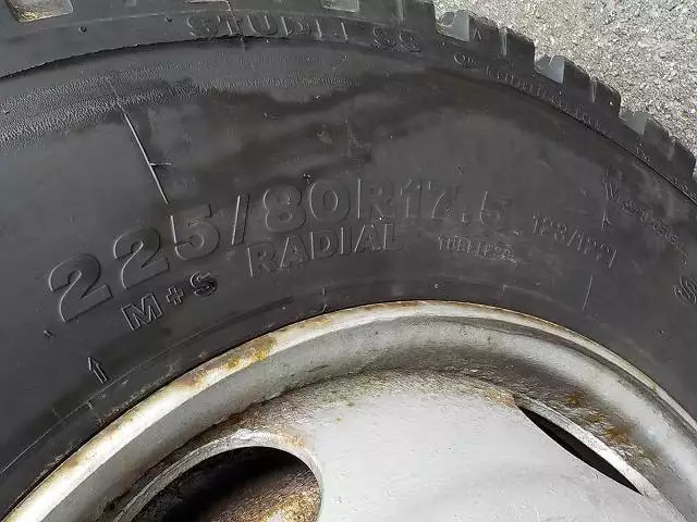 平成13年05月中古中型三菱ふそう三菱の画像34