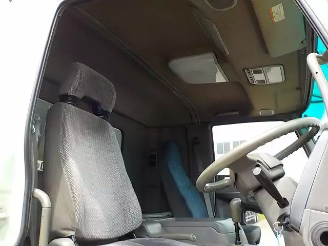 平成13年05月中古中型三菱ふそう三菱の画像35