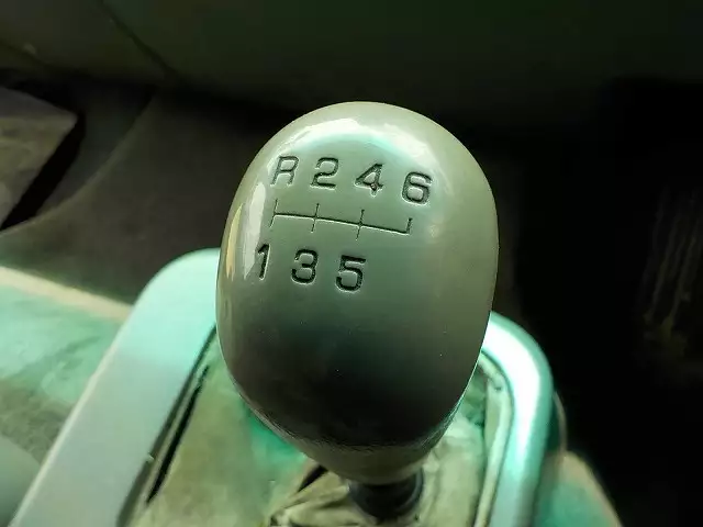 平成13年05月中古中型三菱ふそう三菱の画像41