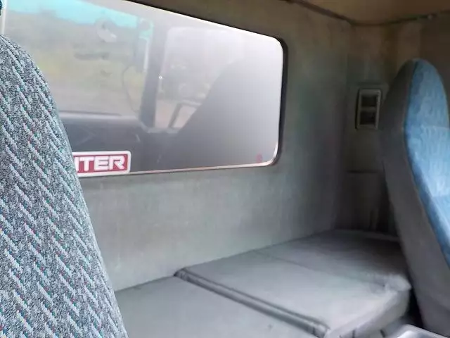 平成13年05月中古中型三菱ふそう三菱の画像42