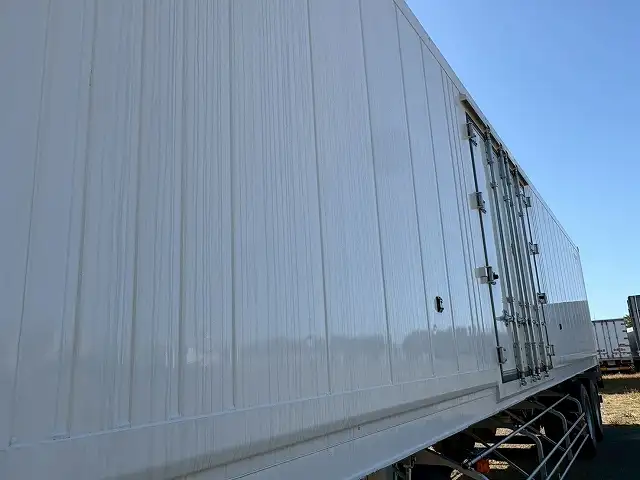 ☆車検付き(R8.10.9)☆ 新品!未使用車! 令和7年 トレクス 40FT2軸冷凍コンテナSET サイド観音扉 冷凍機SLXi400(縦型) 樹脂燃料タンクの画像31