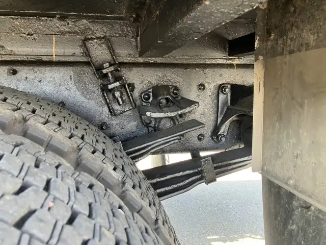 平成19年 三菱 コンテナ専用車(トラクタ) フルトレ仕様 JRコンテナ1基積み 緊締装置付 リーフサス MT 320馬力 MT 積載:8,400㎏ 距離:47万㎞の画像24