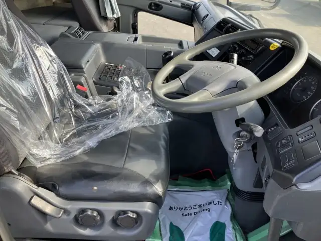 平成19年 三菱 コンテナ専用車(トラクタ) フルトレ仕様 JRコンテナ1基積み 緊締装置付 リーフサス MT 320馬力 MT 積載:8,400㎏ 距離:47万㎞の画像44