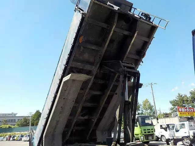 平成12年06月中古大型日産UDニッサンディーゼルの画像16