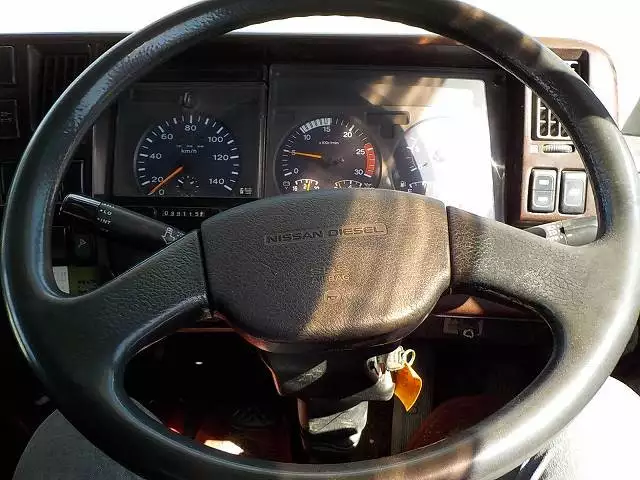 平成12年06月中古大型日産UDニッサンディーゼルの画像34