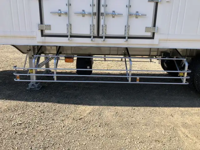 新品！未使用車！　令和7年　トレクス　40FT3軸冷凍コンテナSET　リフトアクスル(後後軸残し)　サイド観音扉　冷凍機SLXi400(縦型)　樹脂燃料タンクの画像33