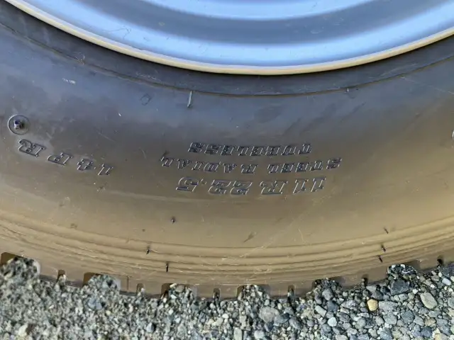 新品！未使用車！　令和7年　トレクス　40FT3軸冷凍コンテナSET　リフトアクスル(後後軸残し)　サイド観音扉　冷凍機SLXi400(縦型)　樹脂燃料タンクの画像35