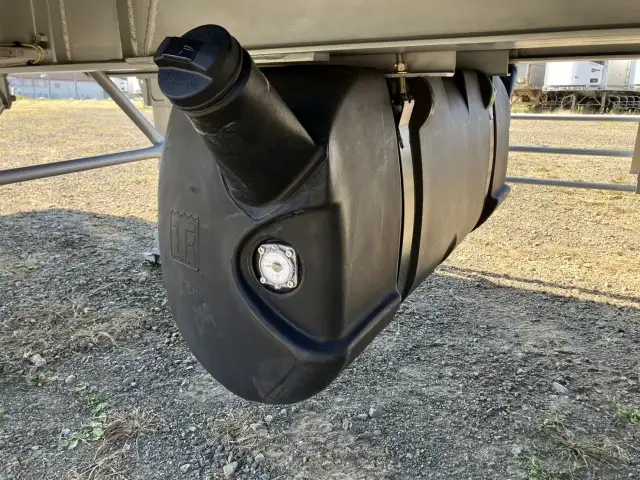 新品！未使用車！　令和7年　トレクス　40FT3軸冷凍コンテナSET　リフトアクスル(後後軸残し)　サイド観音扉　冷凍機SLXi400(縦型)　樹脂燃料タンクの画像39