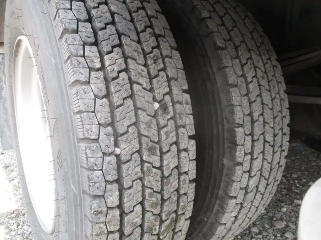 ★ナンバー付★ 平成28年 日野 レンジャー 4t冷蔵ウィング 210馬力 MT 冷凍機:菱重 床:アルミ縞 の画像14