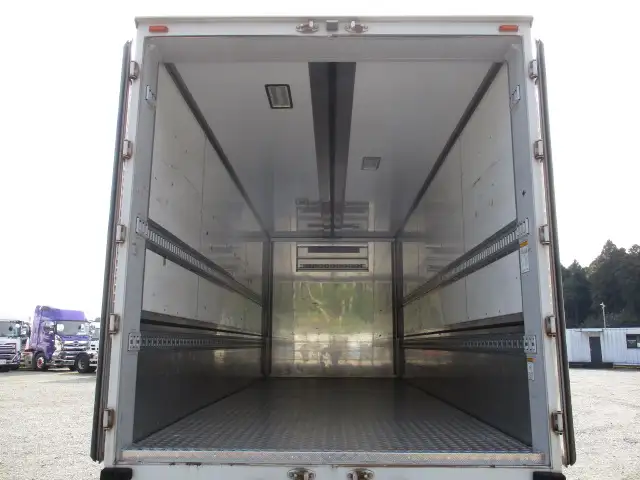 ★ナンバー付★ 平成28年 日野 レンジャー 4t冷蔵ウィング 210馬力 MT 冷凍機:菱重 床:アルミ縞 の画像31