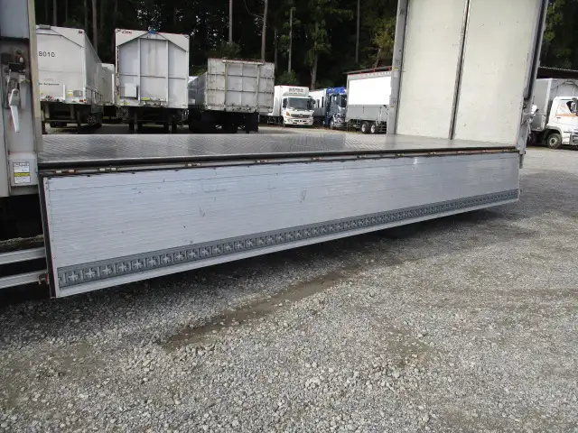 ★ナンバー付★ 平成28年 日野 レンジャー 4t冷蔵ウィング 210馬力 MT 冷凍機:菱重 床:アルミ縞 の画像37