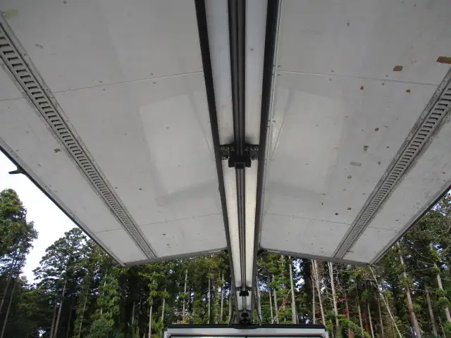 ★ナンバー付★ 平成28年 日野 レンジャー 4t冷蔵ウィング 210馬力 MT 冷凍機:菱重 床:アルミ縞 の画像39