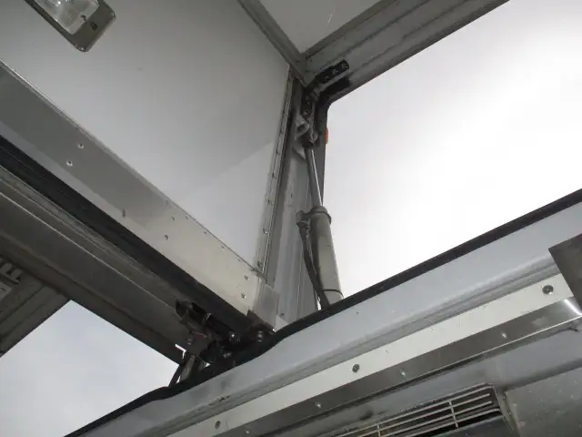 ★ナンバー付★ 平成28年 日野 レンジャー 4t冷蔵ウィング 210馬力 MT 冷凍機:菱重 床:アルミ縞 の画像42