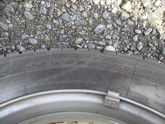 ★ナンバー付★ 平成28年 日野 レンジャー 4t冷蔵ウィング 210馬力 MT 冷凍機:菱重 床:アルミ縞 の画像10