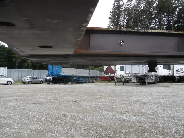令和3年 トレクス 40FT3軸コンテナシャシ リーフサス 積載:30,480㎏ 第五輪:10,920㎏以上の画像13