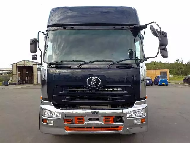 平成19年01月中古大型トラクタヘッド日産UDニッサンディーゼルの画像2