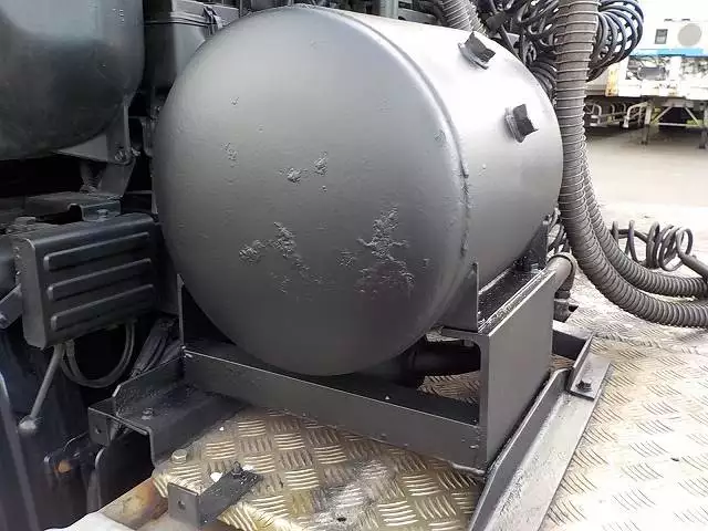 平成19年01月中古大型トラクタヘッド日産UDニッサンディーゼルの画像12