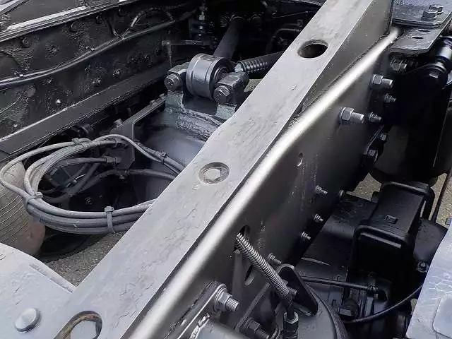 平成19年01月中古大型トラクタヘッド日産UDニッサンディーゼルの画像18