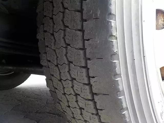 平成19年01月中古大型トラクタヘッド日産UDニッサンディーゼルの画像25