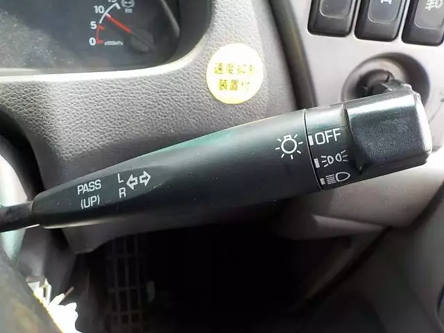 平成19年01月中古大型トラクタヘッド日産UDニッサンディーゼルの画像38