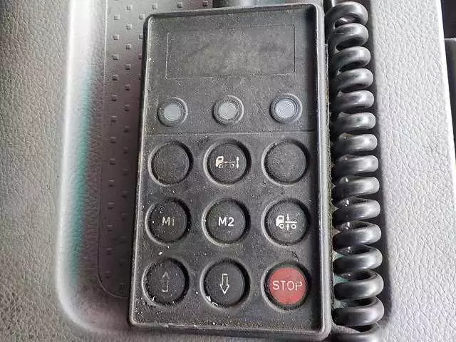 平成19年01月中古大型トラクタヘッド日産UDニッサンディーゼルの画像39