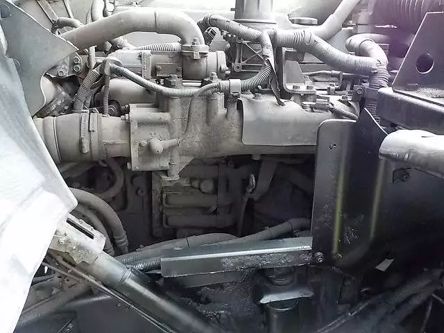 平成19年01月中古大型トラクタヘッド日産UDニッサンディーゼルの画像40