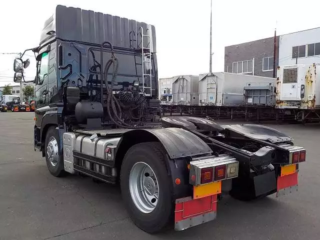 平成19年01月中古大型トラクタヘッド日産UDニッサンディーゼルの画像7