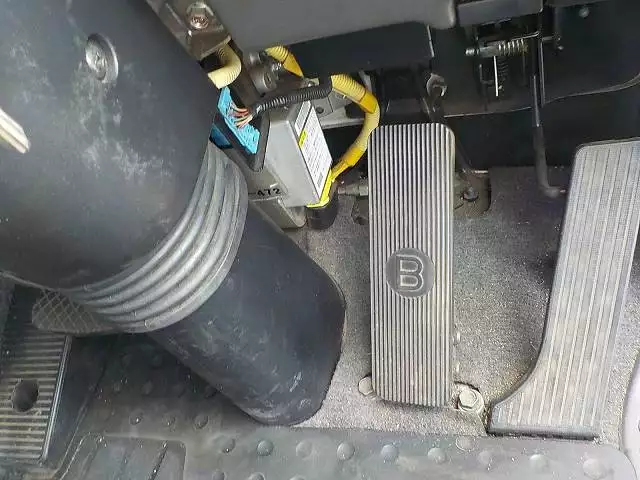 平成23年02月中古大型冷凍バン・ウィングいすゞいすゞの画像32