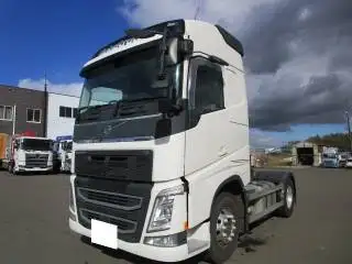 ボルボ トラック トラクタヘッド 令和04年式 2DG-KA2TEA2