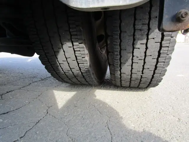 ナンバー付　令和4年　ボルボ　トラクタ　ハイルーフ　リアエアサス　デフロック付　AT　460馬力　第五輪：11,500㎏　距離：34万㎞の画像25