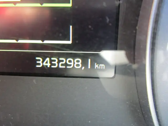 ナンバー付　令和4年　ボルボ　トラクタ　ハイルーフ　リアエアサス　デフロック付　AT　460馬力　第五輪：11,500㎏　距離：34万㎞の画像29