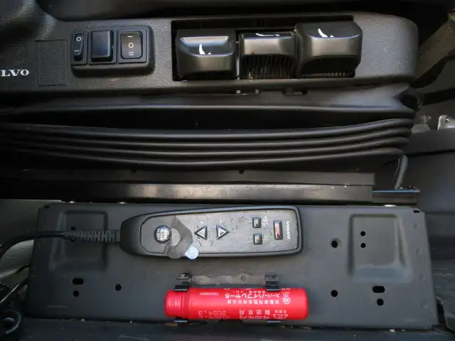 ナンバー付　令和4年　ボルボ　トラクタ　ハイルーフ　リアエアサス　デフロック付　AT　460馬力　第五輪：11,500㎏　距離：34万㎞の画像48