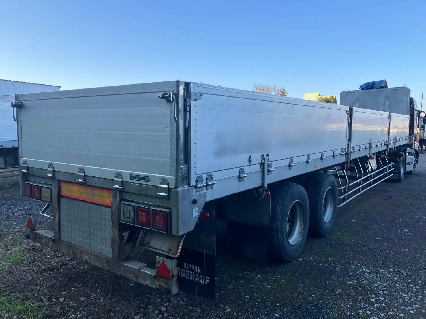 【委託販売車両】平成19年　フルハーフ　13m2軸アオリ付きトレーラ　車検付　エアサス　ジョロダー4列の画像4