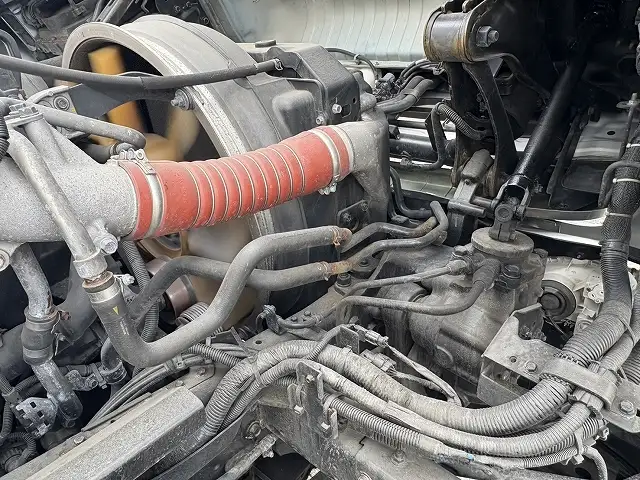 【継続車検取得中】平成25年　UD　大型冷凍車　積載：13,200㎏　距離：43,8万㎞　2エバ　冷凍機：菱重（TU100SA multi）-35℃設定の画像46