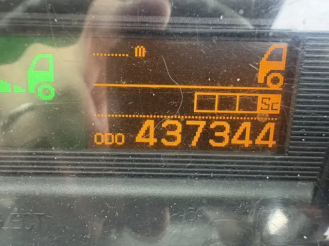 【継続車検取得中】平成25年　UD　大型冷凍車　積載：13,200㎏　距離：43,8万㎞　2エバ　冷凍機：菱重（TU100SA multi）-35℃設定の画像54