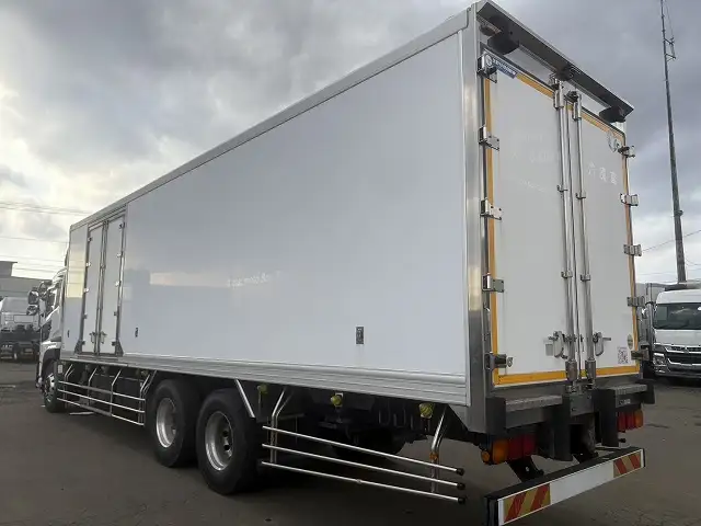 【継続車検取得中】平成25年　UD　大型冷凍車　積載：13,200㎏　距離：43,8万㎞　2エバ　冷凍機：菱重（TU100SA multi）-35℃設定の画像7