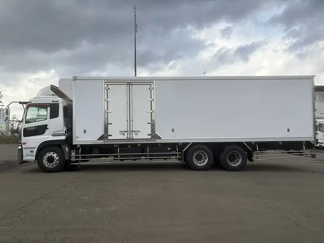【継続車検取得中】平成25年　UD　大型冷凍車　積載：13,200㎏　距離：43,8万㎞　2エバ　冷凍機：菱重（TU100SA multi）-35℃設定の画像8