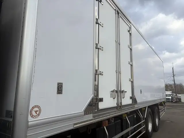 【継続車検取得中】平成25年　UD　大型冷凍車　積載：13,200㎏　距離：43,8万㎞　2エバ　冷凍機：菱重（TU100SA multi）-35℃設定の画像9