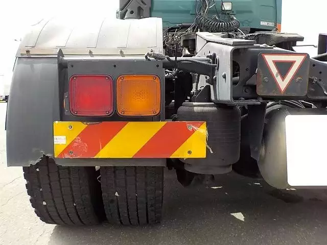 平成25年12月中古大型トラクタヘッド日産UDUDトラックスの画像29