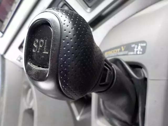 平成25年12月中古大型トラクタヘッド日産UDUDトラックスの画像34