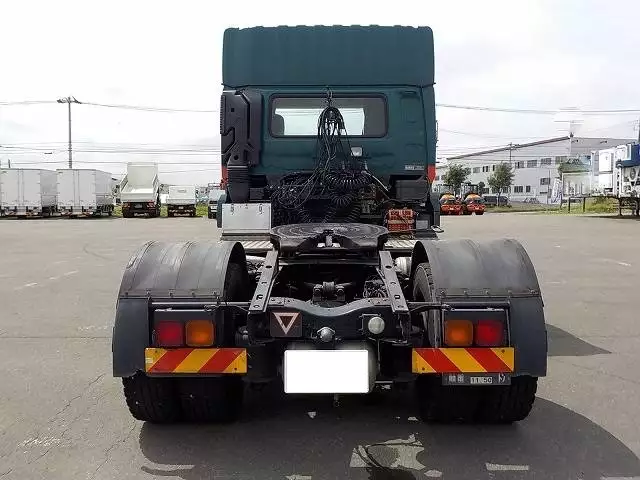 平成25年12月中古大型トラクタヘッド日産UDUDトラックスの画像6