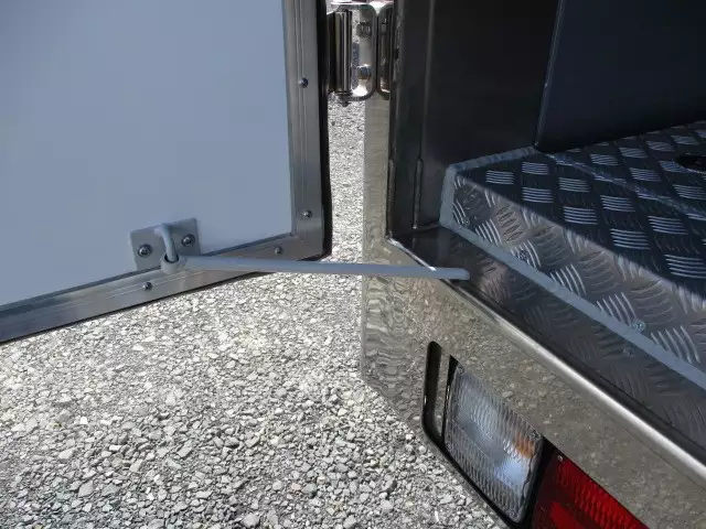 令和01年/平成31年01月中古中型冷凍バン・ウィング日野レンジャーの画像29