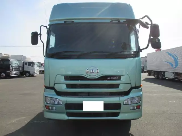 平成25年01月中古大型トラクタヘッド日産UDクオンの画像2