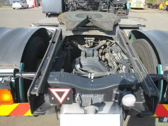 平成25年01月中古大型トラクタヘッド日産UDクオンの画像16