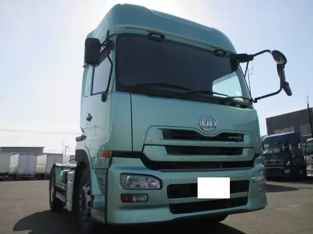 平成25年01月中古大型トラクタヘッド日産UDクオンの画像8