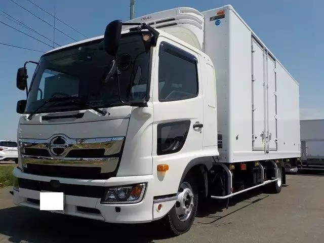 平成29年09月中古中型冷凍バン・ウィング日野レンジャーの画像1